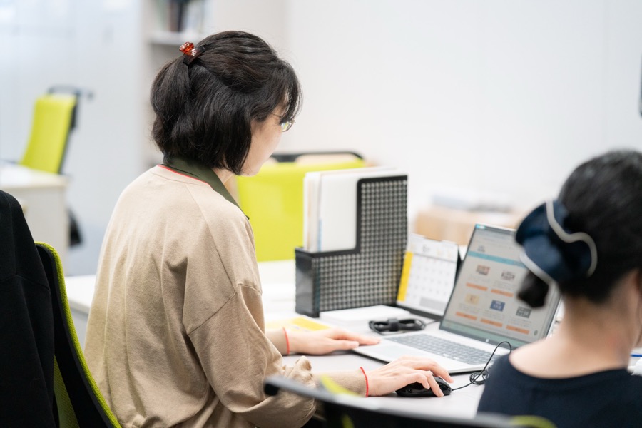 データベース営業サポート課